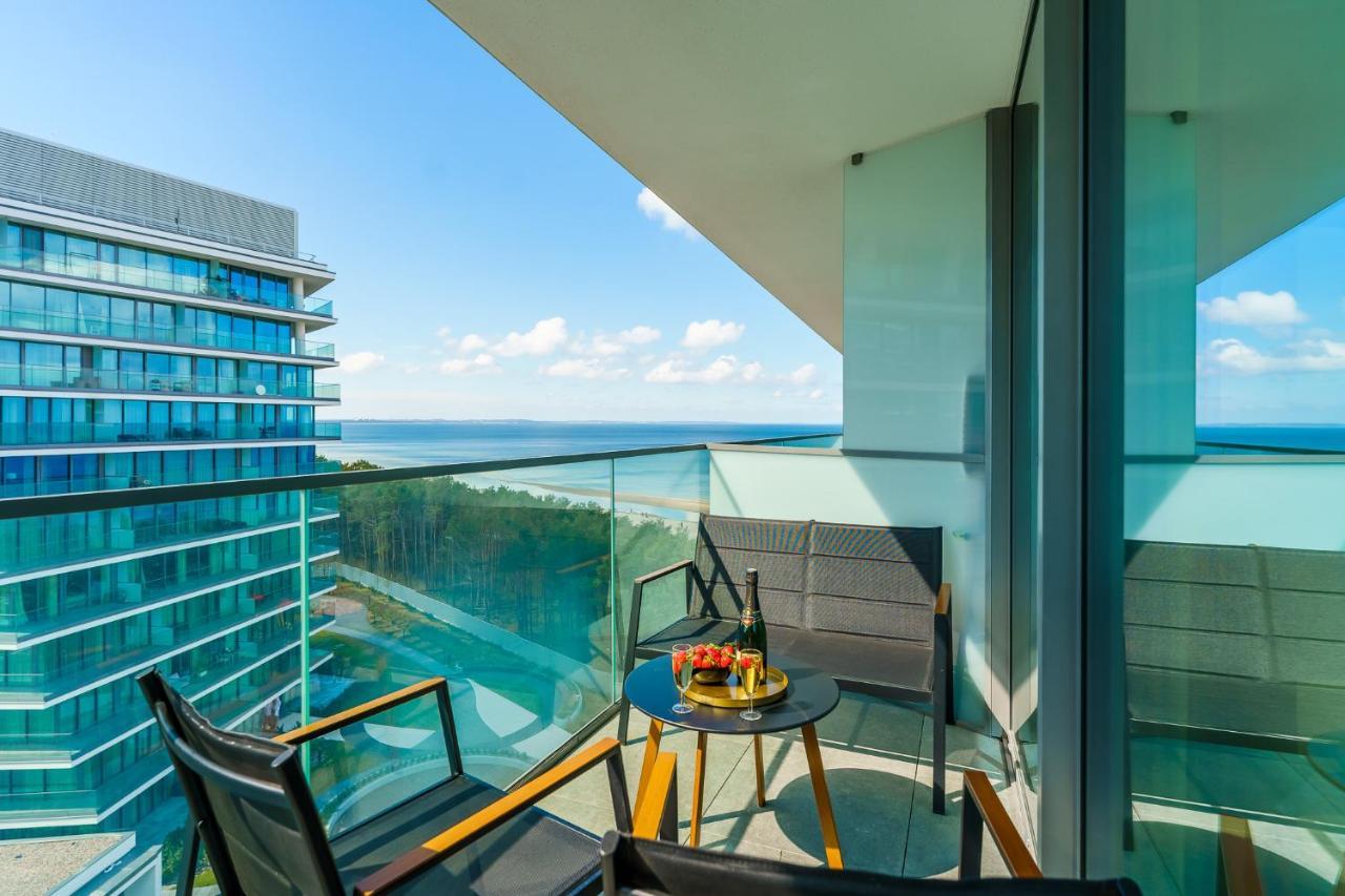 Apartament Waves - Baltic View By Noclegi Renters Miedzyzdroje Exteriör bild